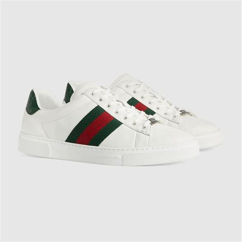 gucci shoes white colour